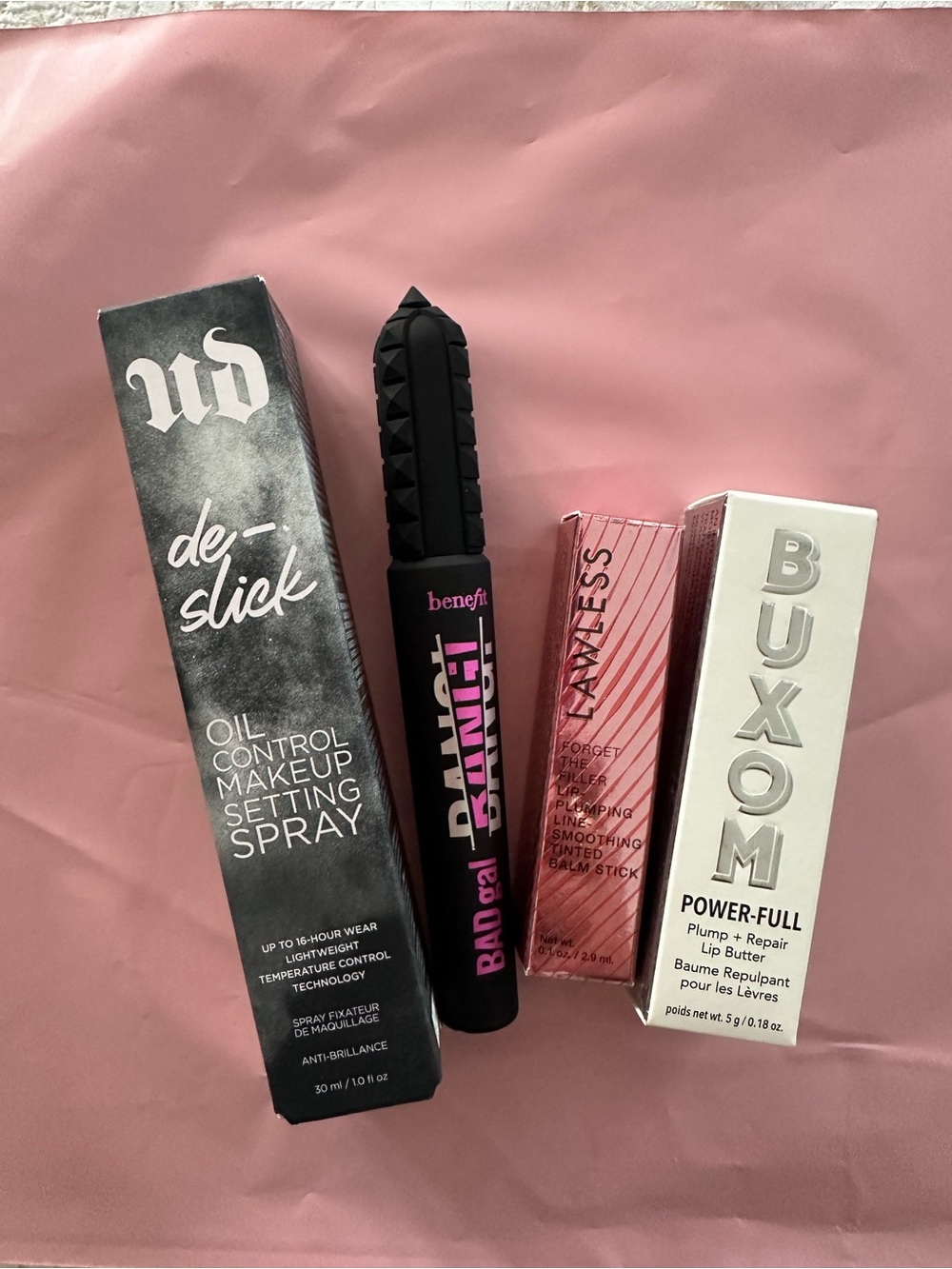 Makeup Combo Bundle!!!

AMAZING DEAL OVER $100 RETAIL!